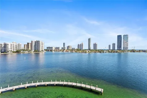 5500 Island Estates Drive Aventura FL 33160