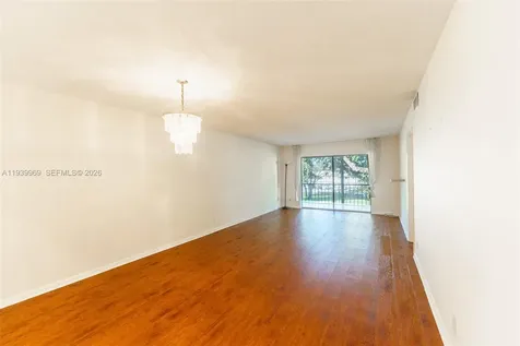 Pembroke Pines FL 33025