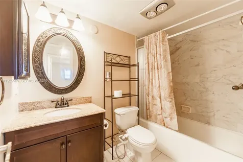 Pembroke Pines FL 33025