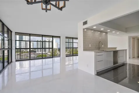 600 Parkview Drive Hallandale Beach FL 33009