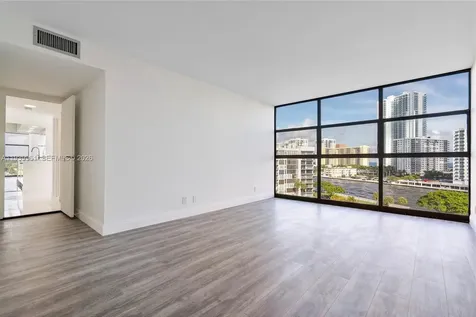 600 Parkview Drive Hallandale Beach FL 33009