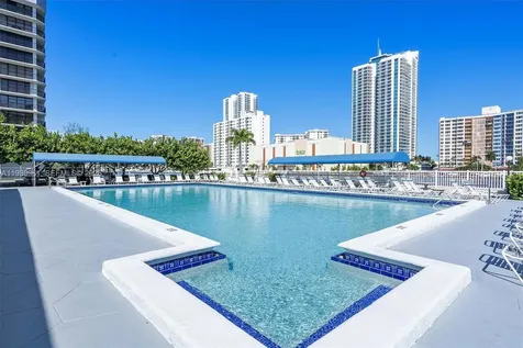 600 Parkview Drive Hallandale Beach FL 33009
