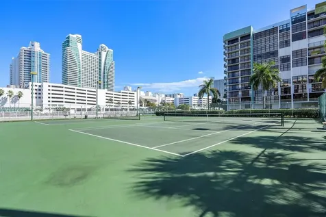 600 Parkview Drive Hallandale Beach FL 33009