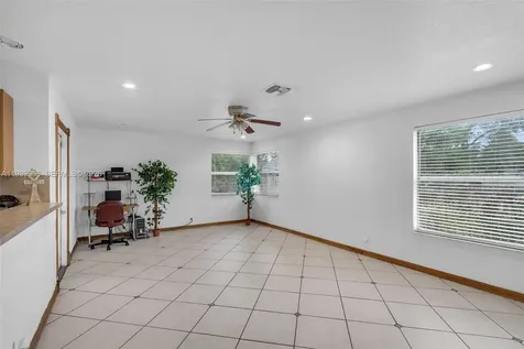 4501 SW 26th Street West Park FL 33023