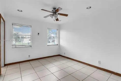 4501 SW 26th Street West Park FL 33023