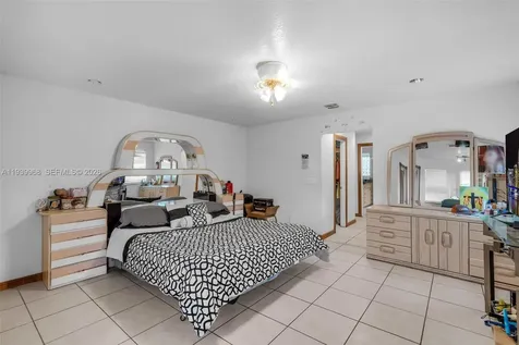4501 SW 26th Street West Park FL 33023