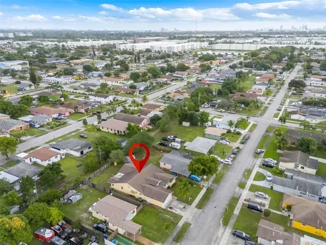 4501 SW 26th Street West Park FL 33023