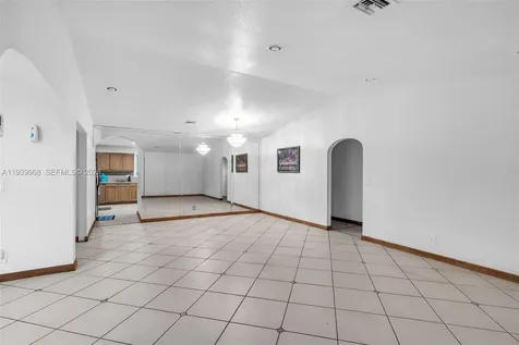 4501 SW 26th Street West Park FL 33023