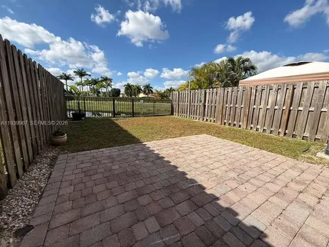 320 SE 37th Terrace Homestead FL 33033