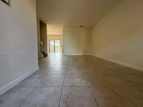 320 SE 37th Terrace Homestead FL 33033