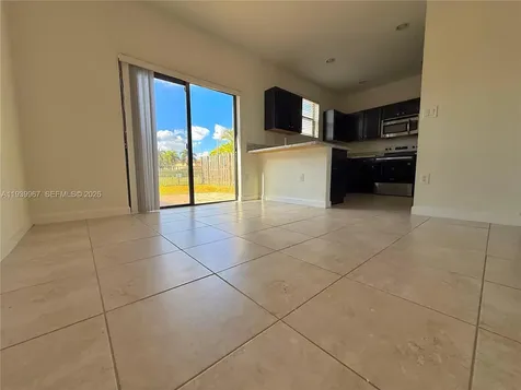 320 SE 37th Terrace Homestead FL 33033