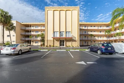 3990 NW 42nd Avenue Lauderdale Lakes FL 33319