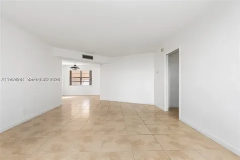 3990 NW 42nd Avenue Lauderdale Lakes FL 33319