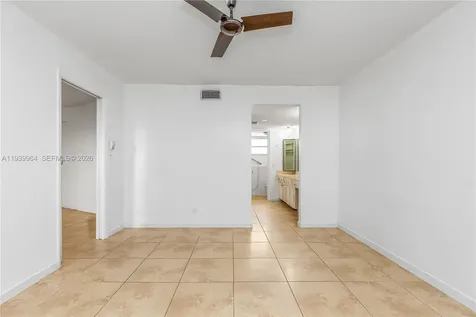 3990 NW 42nd Avenue Lauderdale Lakes FL 33319