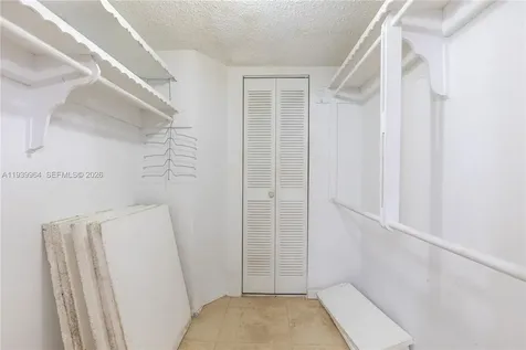 3990 NW 42nd Avenue Lauderdale Lakes FL 33319