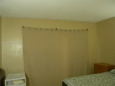 7527 SW 7th Court North Lauderdale FL 33068