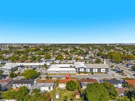 40 W 58th Street Hialeah FL 33012