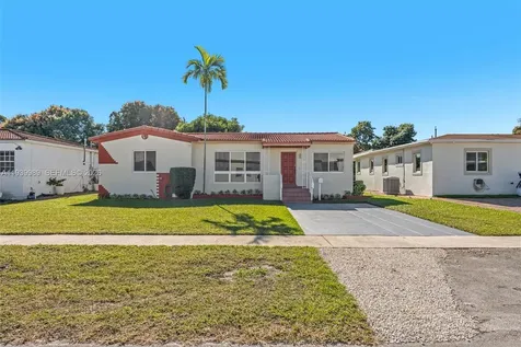 40 W 58th Street Hialeah FL 33012