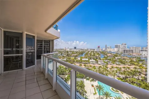 21205 Yacht Club Drive Aventura FL 33180