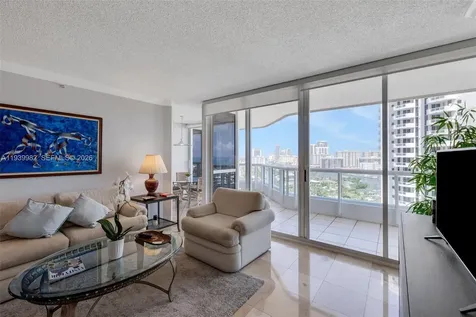 21205 Yacht Club Drive Aventura FL 33180