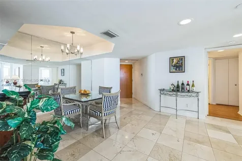 21205 Yacht Club Drive Aventura FL 33180