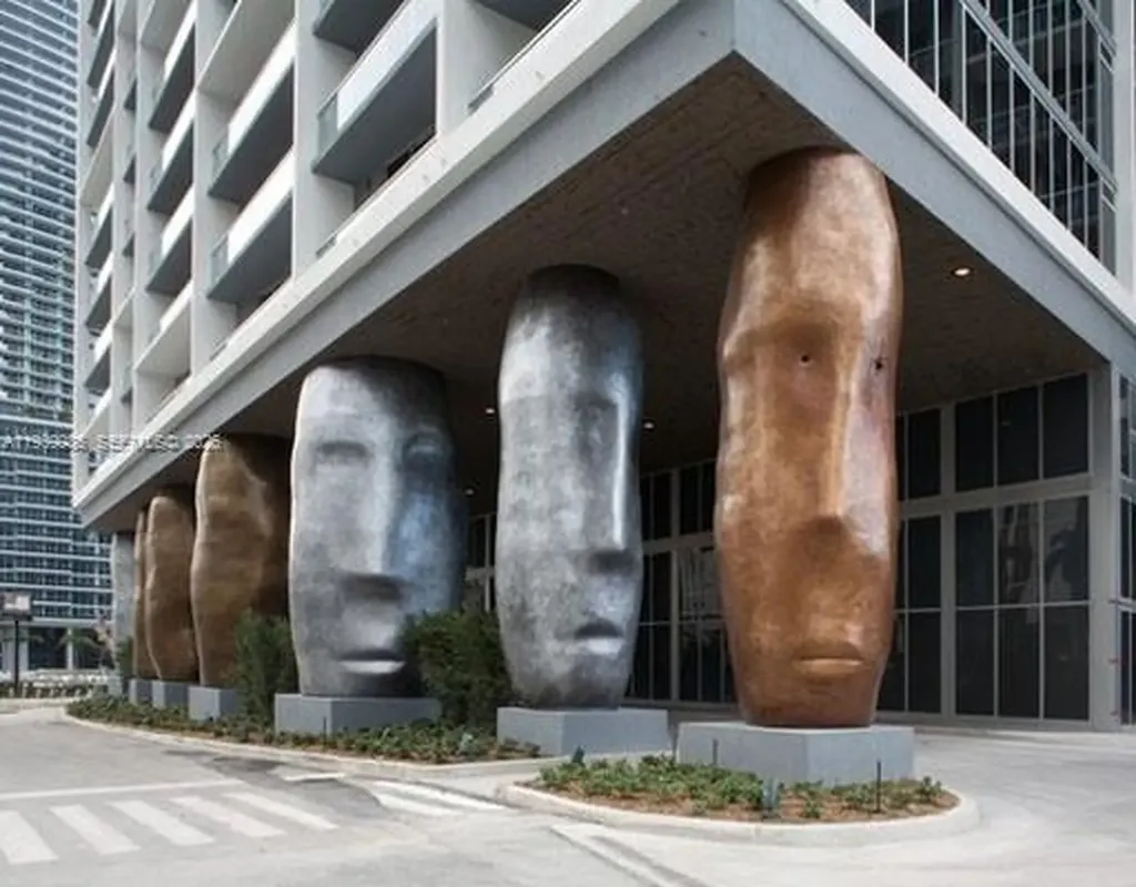 475 Brickell Avenue Miami FL 33131