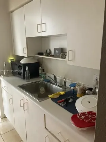 653 Michigan Avenue Miami Beach FL 33139