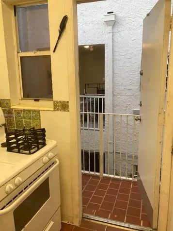 653 Michigan Avenue Miami Beach FL 33139