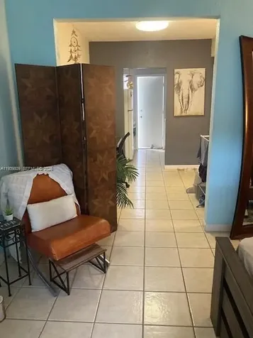 653 Michigan Avenue Miami Beach FL 33139