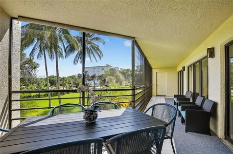 5901 Camino Del Sol Boca Raton FL 33433