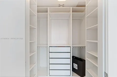 88 SW 7 Street Miami FL 33130