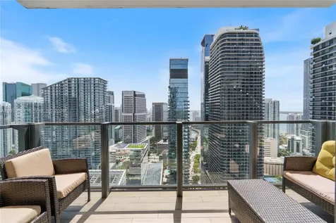 88 SW 7 Street Miami FL 33130