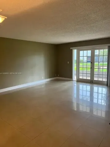 7552 Stirling Road Davie FL 33024