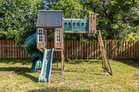 2154 Dorson Way Delray Beach FL 33445