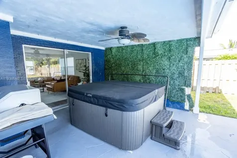 2154 Dorson Way Delray Beach FL 33445