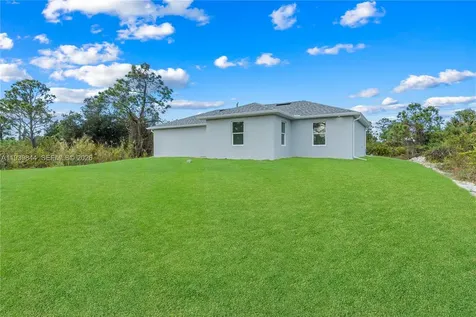 3117 W 64th W Lehigh Acres FL 33971