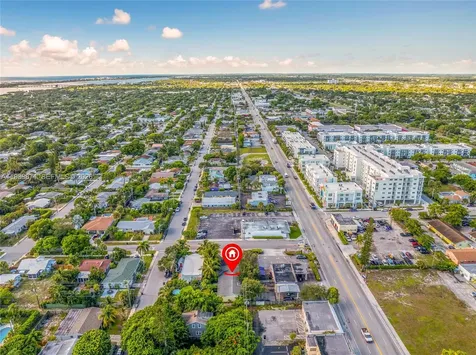 1008 18th Avenue N Lake Worth FL 33460