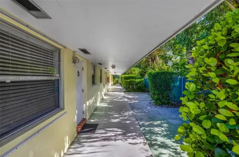 1008 18th Avenue N Lake Worth FL 33460