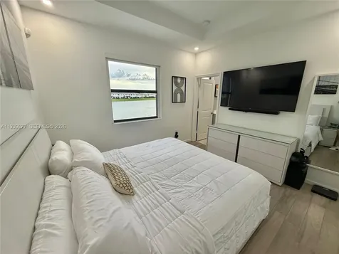 10066 SW 228th Terrace Miami FL 33190