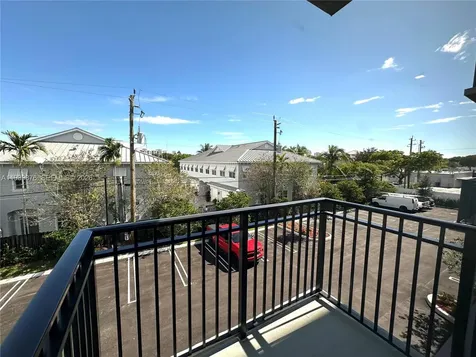 Pompano Beach FL 33060