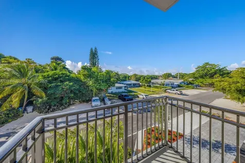 Pompano Beach FL 33060