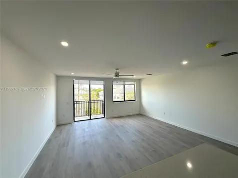 Pompano Beach FL 33060