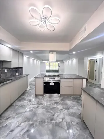 4930 E Sabal Palm Boulevard Tamarac FL 33319