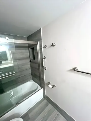 2711 Ocean Club Boulevard Hollywood FL 33019