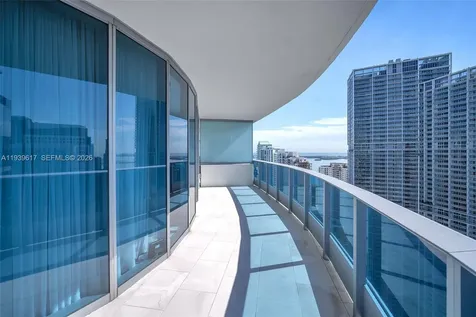 200 Biscayne Boulevard Way Miami FL 33131