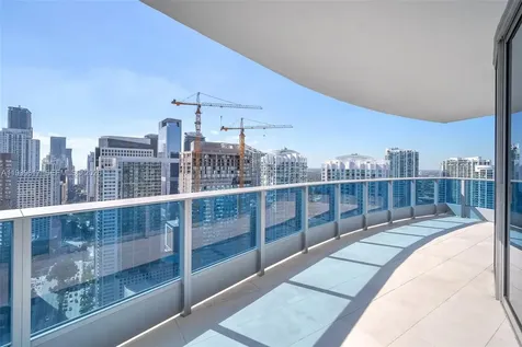 200 Biscayne Boulevard Way Miami FL 33131
