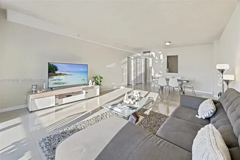 5601 Collins Avenue Miami Beach FL 33140