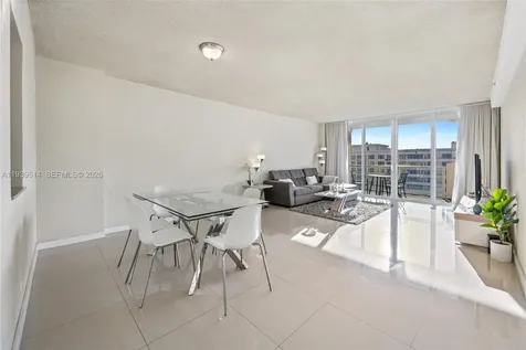 5601 Collins Avenue Miami Beach FL 33140