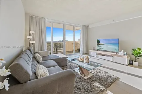 5601 Collins Avenue Miami Beach FL 33140