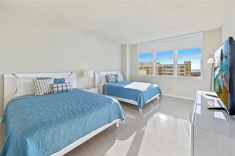 5601 Collins Avenue Miami Beach FL 33140